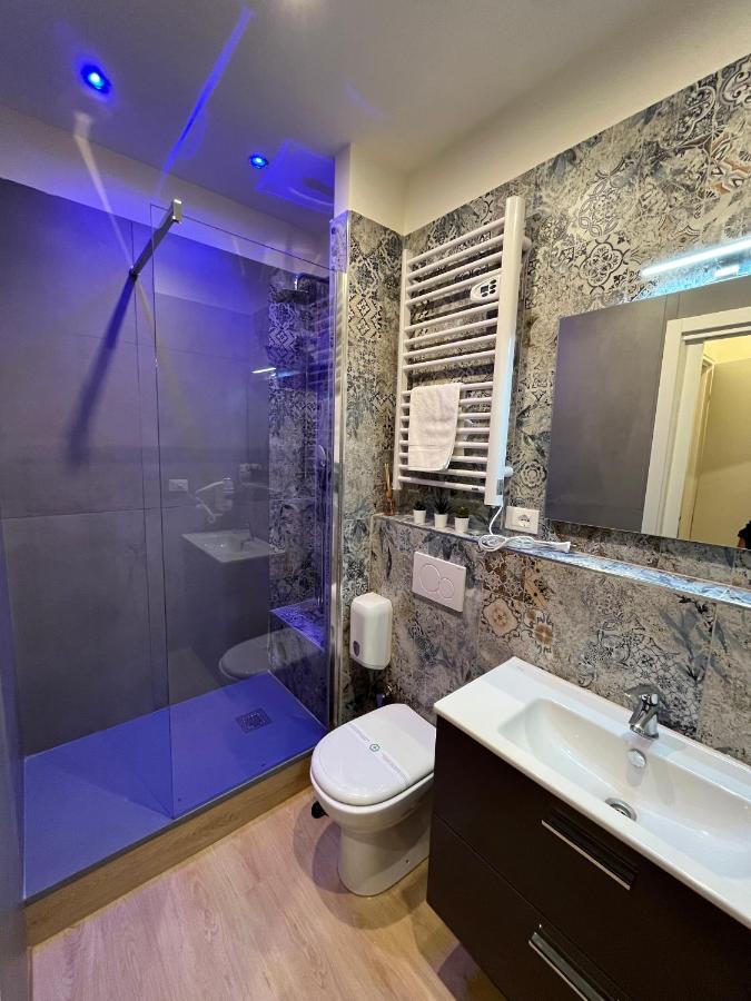 La Suite Rooms & Apartments โบโลญญา ภายนอก รูปภาพ