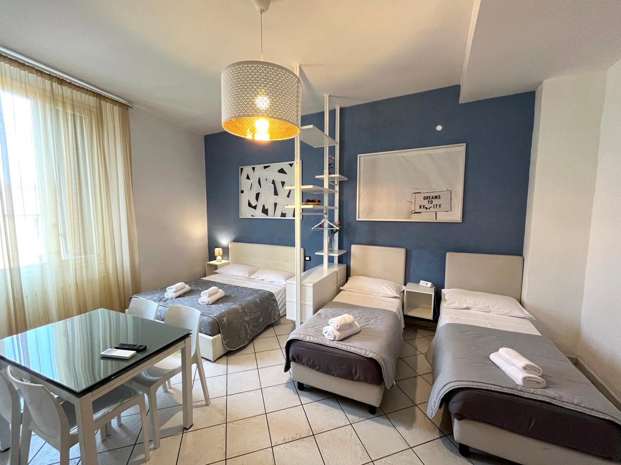 La Suite Rooms & Apartments โบโลญญา ภายนอก รูปภาพ