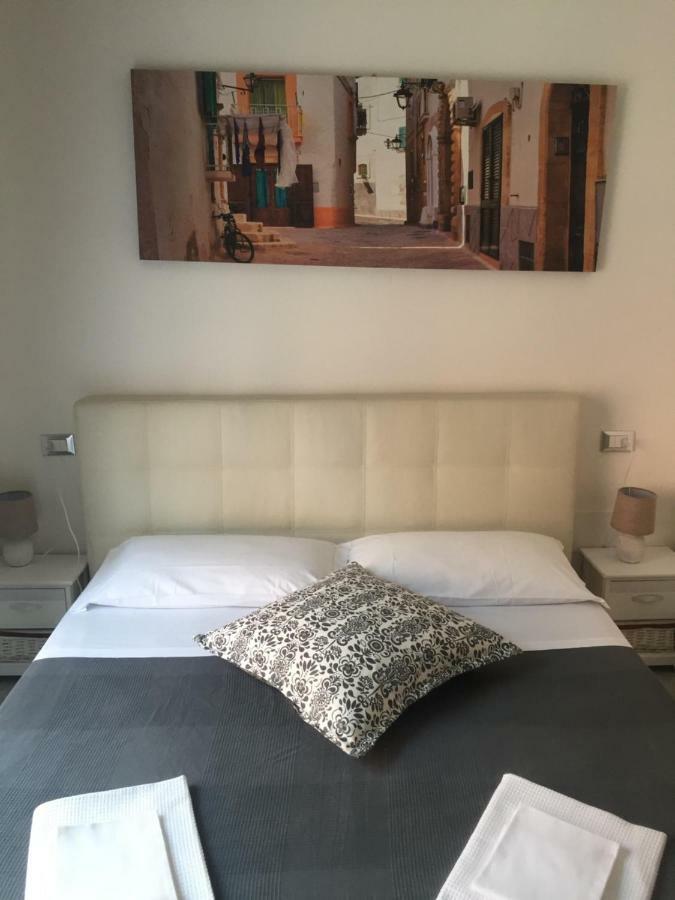 La Suite Rooms & Apartments โบโลญญา ภายนอก รูปภาพ