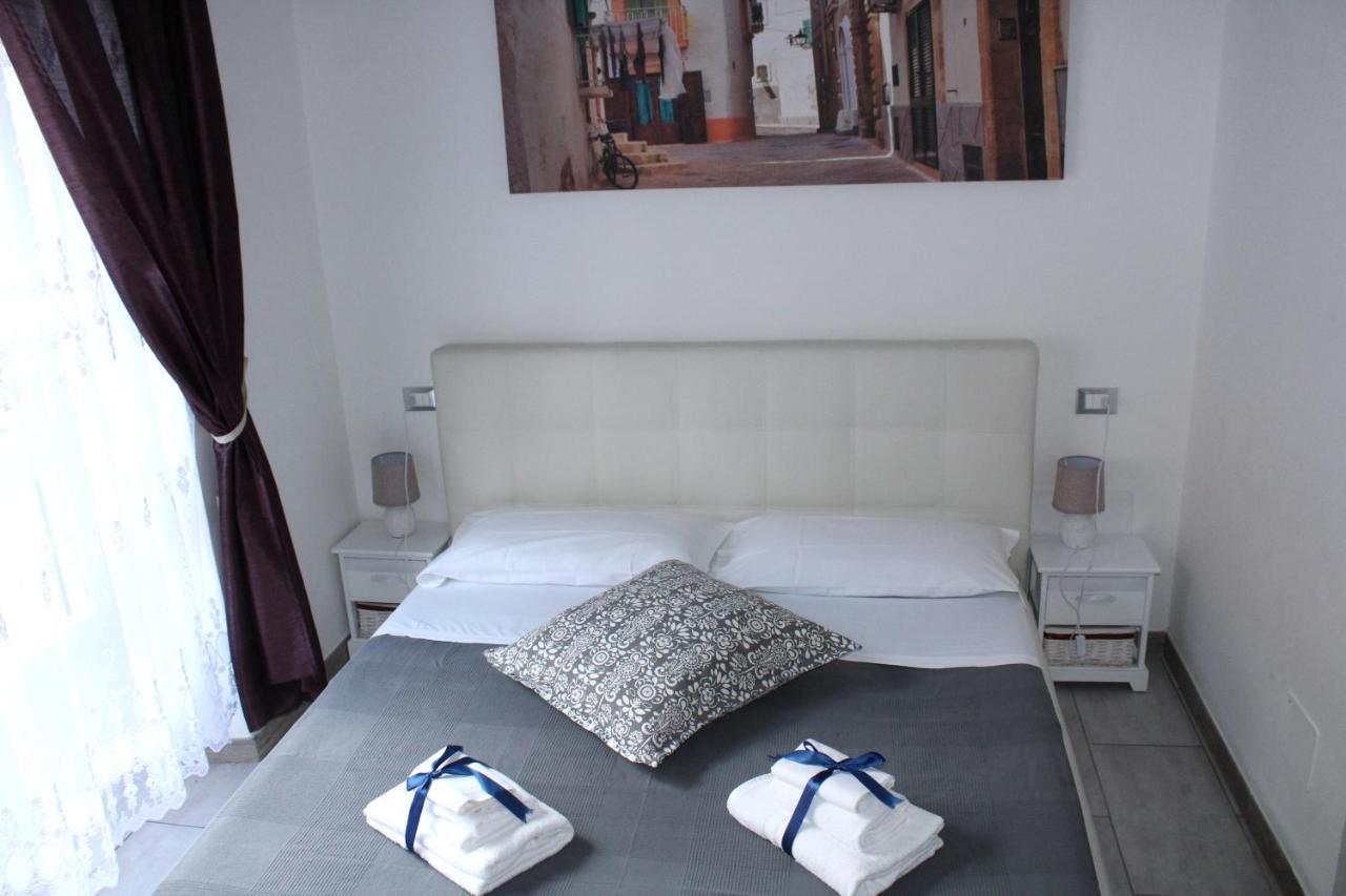 La Suite Rooms & Apartments โบโลญญา ภายนอก รูปภาพ